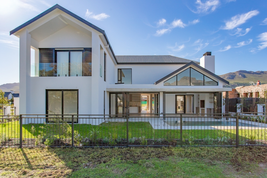 To Let 4 Bedroom Property for Rent in Pearl Valley at Val de Vie Western Cape